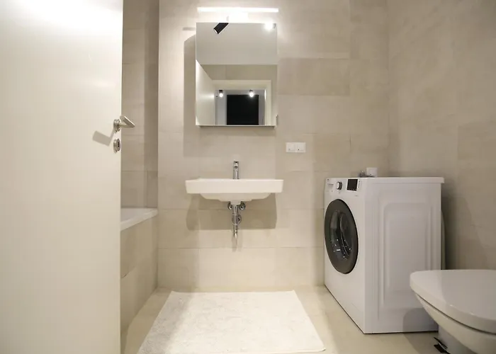 Moos Coresi Μπρασόβ